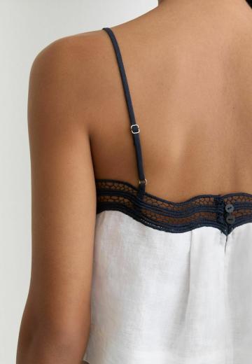 Топ на бретельках