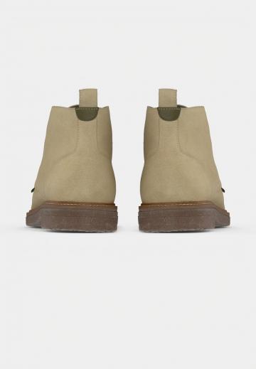 Ботинки на шнуровке