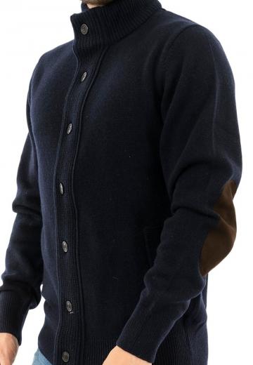 Вязаная кофта