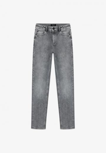 Джинсы