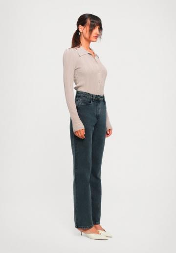 Клешеные брюки