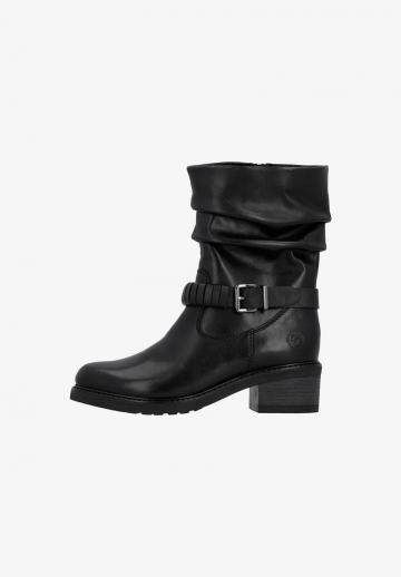 Зимние ботинки