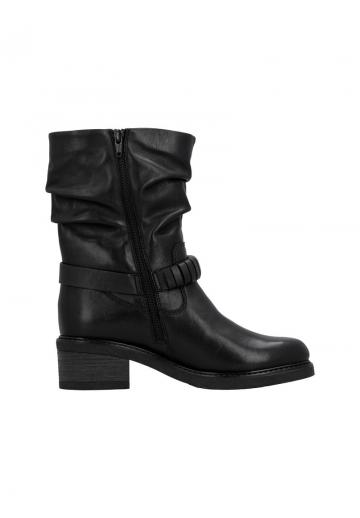 Зимние ботинки