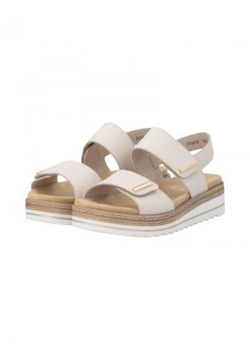 Босоножки на танкетке