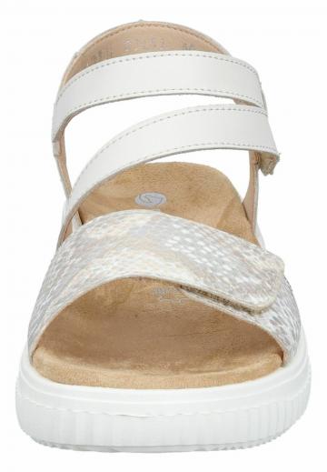 Босоножки на танкетке