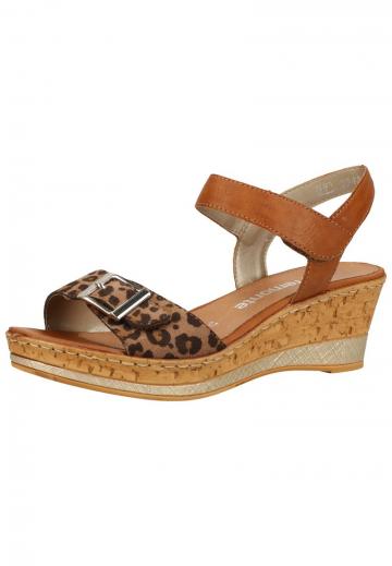 Босоножки на танкетке