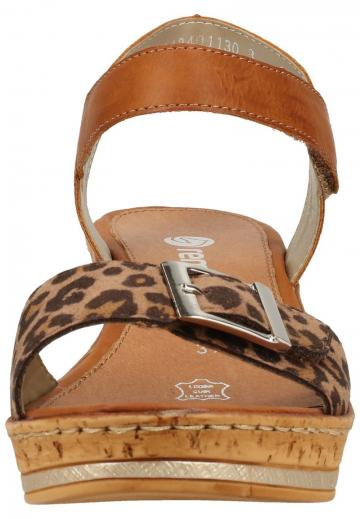 Босоножки на танкетке