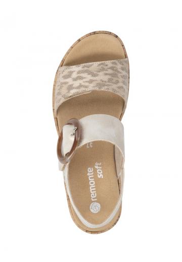 Босоножки на танкетке