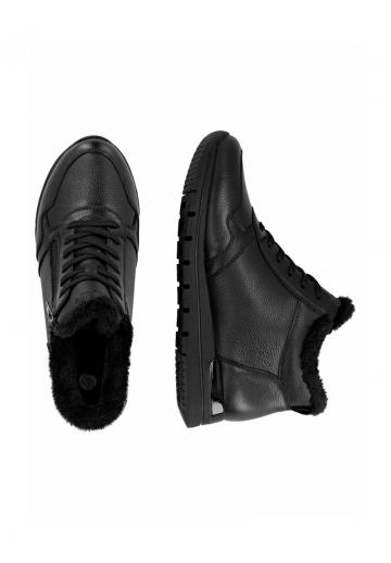 Сапожки на танкетке