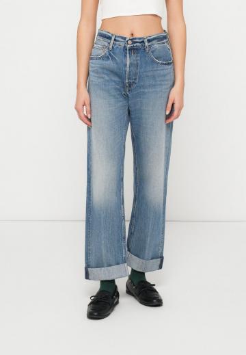 Свободные джинсы