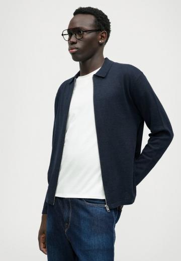 Свободные джинсы