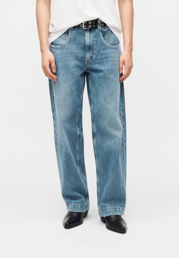 Свободные джинсы