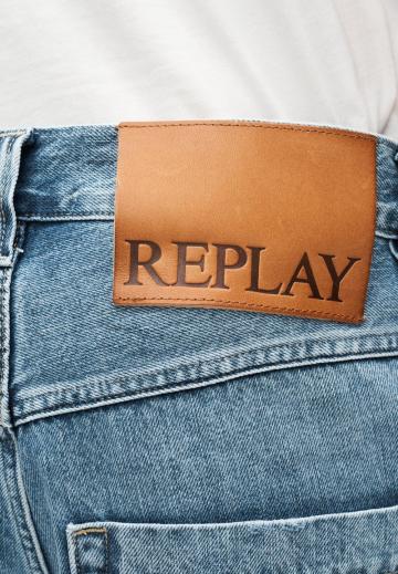 Свободные джинсы