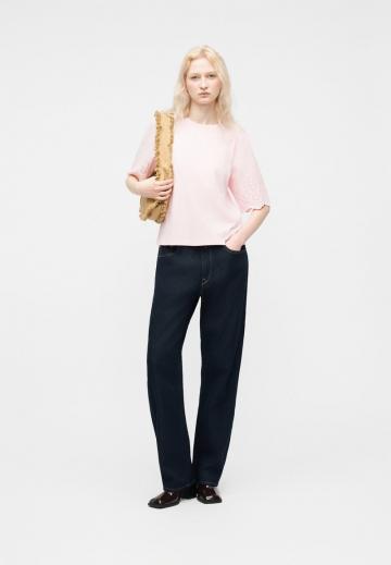 Прямые джинсы