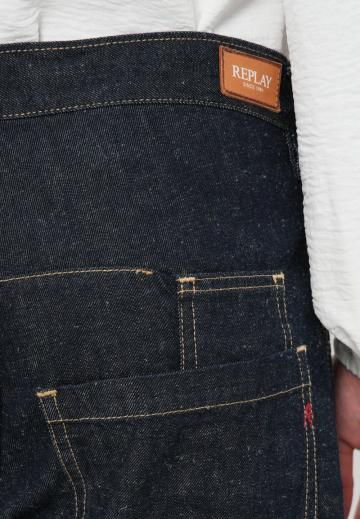 Свободные джинсы