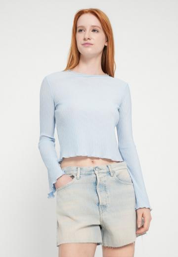 Джинсовые шорты