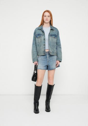 Джинсовые шорты