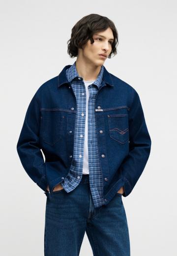 Джинсовая куртка