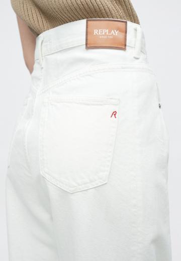 Свободные джинсы