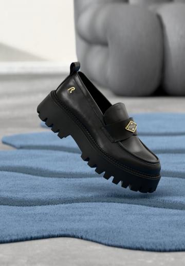 Полуботинки