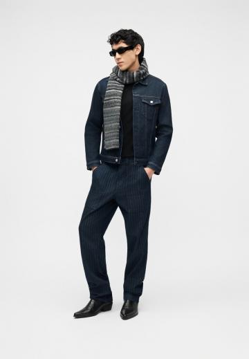 Джинсовая куртка