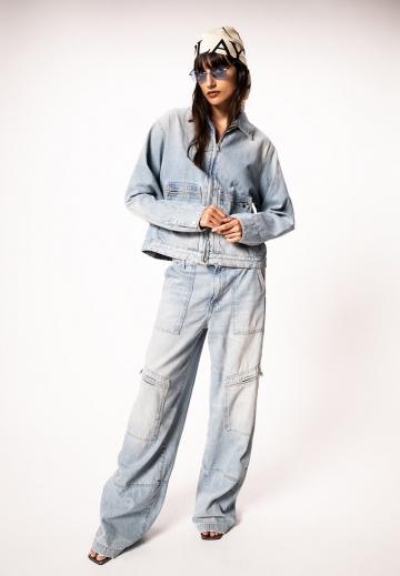 Джинсовая куртка