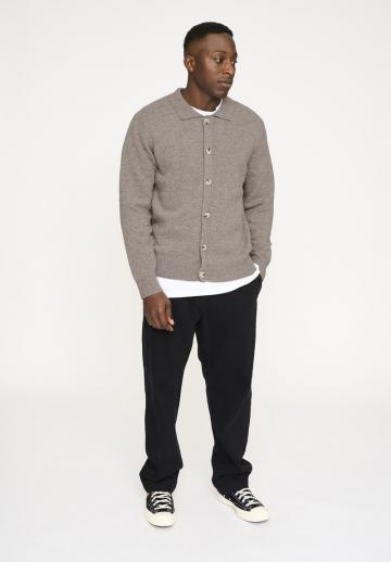 Вязаная кофта