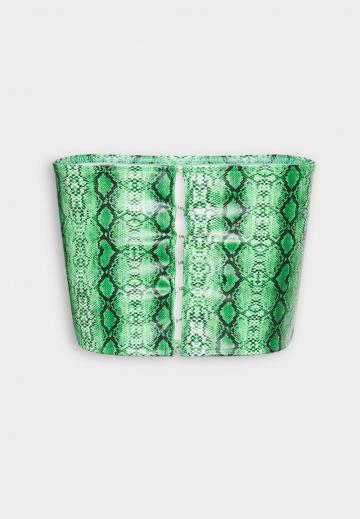 Топ без бретелек