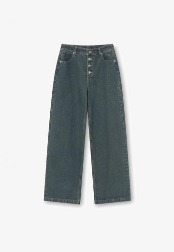 Клешеные джинсы