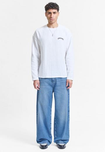 Свободные джинсы