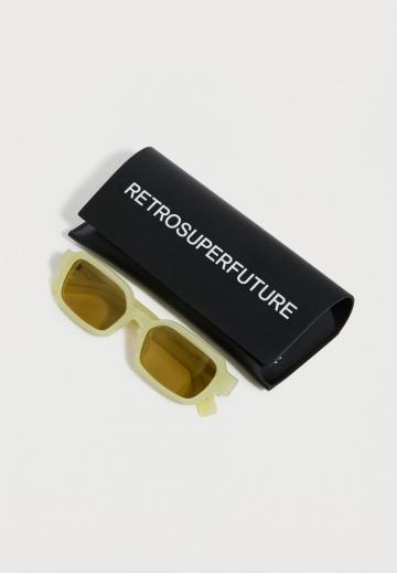 Солнечные очки