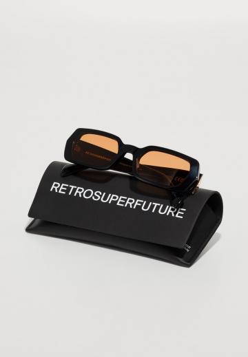 Солнечные очки