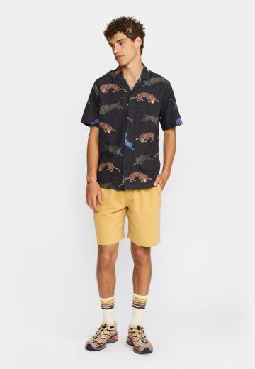 Рубашка с коротким рукавом