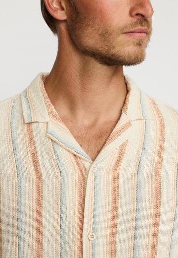 Рубашка с коротким рукавом