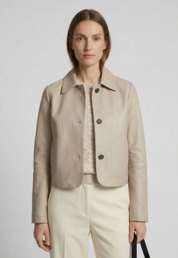 Короткая куртка