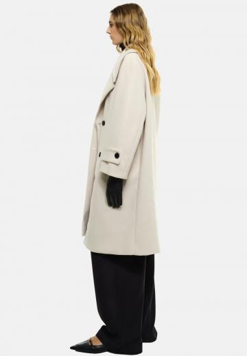 Шерстяное пальто