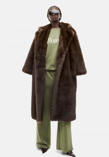 Пуховой жилет