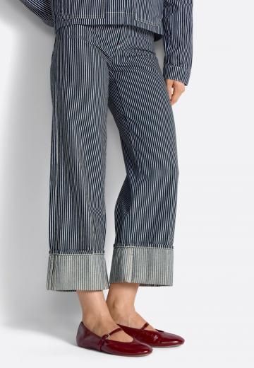 Короткие джинсы