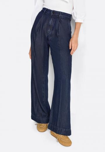 Клешеные джинсы