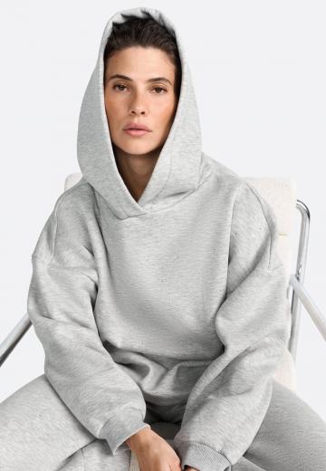 Пуловер с капюшоном