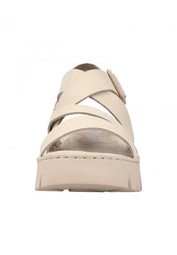 Босоножки на танкетке