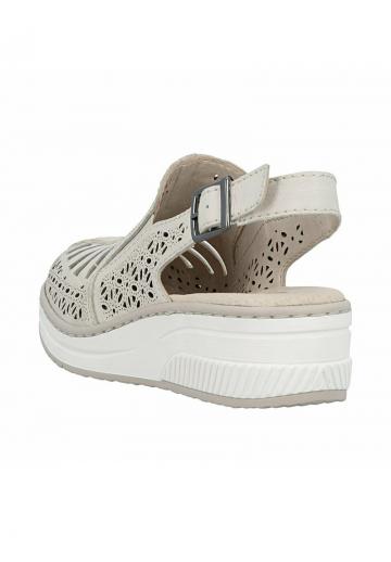 Туфли на танкетке