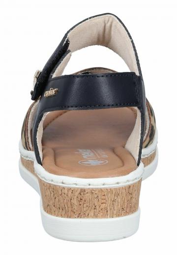 Босоножки на танкетке