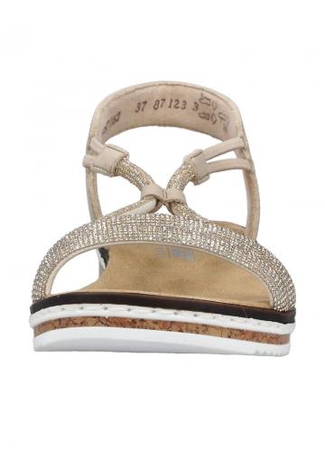 Босоножки на танкетке