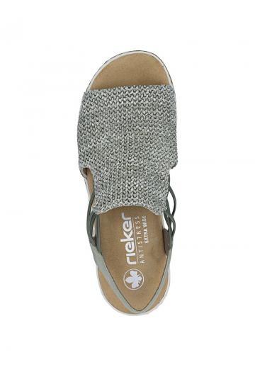 Босоножки на танкетке