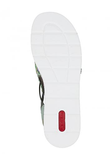 Босоножки на танкетке