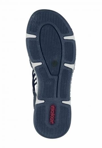 Босоножки на танкетке