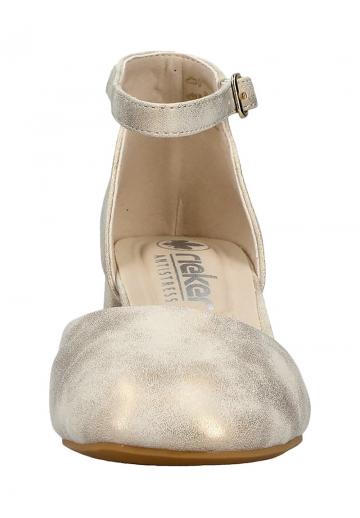 Туфли с ремешком