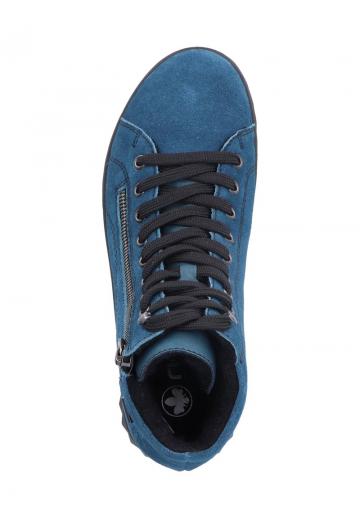 Сапожки на танкетке