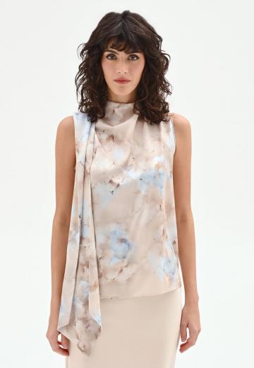 Блузка без рукавов